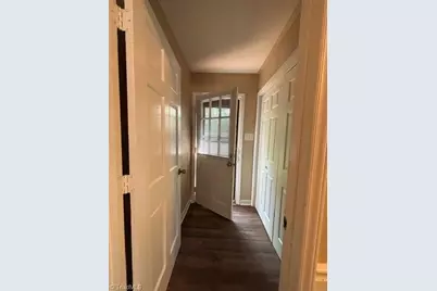6717 W Friendly Avenue, Greensboro, NC 27410 - Photo 12