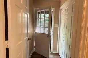6717 W Friendly Ave, Greensboro, NC 27410 - Photo 12