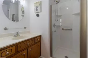 112 Nutbush Ct, Hillsborough, NC 27278 - Photo 18