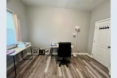 1817 SE Center Street, Winston-Salem, NC 27127 - Photo 4