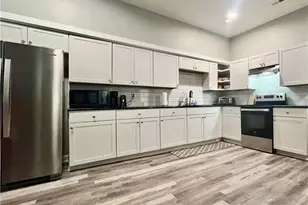 1817 SE Center St, Winston-Salem, NC 27127 - Photo 6