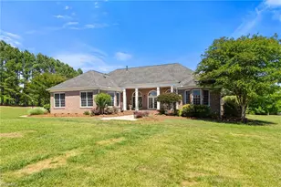 4447 Kendale Rd, High Point, NC 27265 - Photo 38