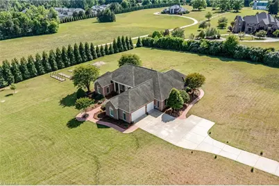 4447 Kendale Road, High Point, NC 27265 - Photo 2