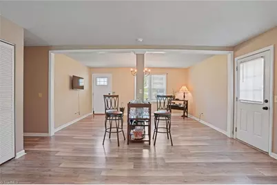 5006 Woodsboro Lane, Winston-Salem, NC 27105 - Photo 10
