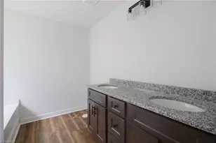 1023 Duggins St, Kernersville, NC 27284 - Photo 12