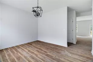 1023 Duggins St, Kernersville, NC 27284 - Photo 2