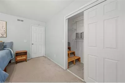 3860 Huntingreen Lane #C, Winston-Salem, NC 27106 - Photo 8