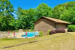 2424 Cottage Pl, Greensboro, NC 27455 - Photo 26
