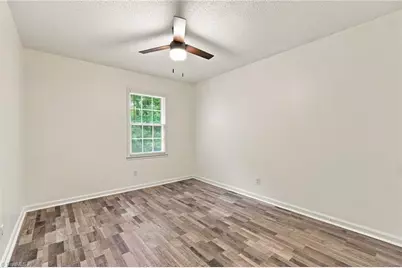 2424 Cottage Place, Greensboro, NC 27455 - Photo 16