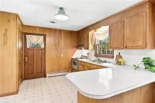 141 Elm St, Mocksville, NC 27028 - Photo 10