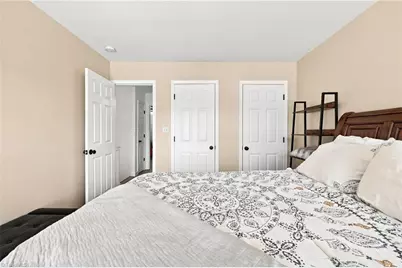 307 Skiles Heights #J, Thomasville, NC 27360 - Photo 16