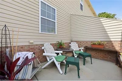 307 Skiles Heights #J, Thomasville, NC 27360 - Photo 24