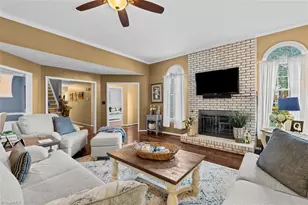 1210 Suncrest Dr, High Point, NC 27265 - Photo 6