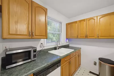 515 W Decatur Street, Madison, NC 27025 - Photo 14