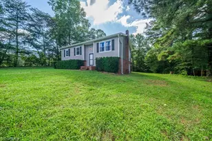 181 White Pines Country Club Rd, Mount Airy, NC 27030 - Photo 4