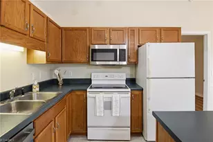 158 Sparks Ct, Winston-Salem, NC 27103 - Photo 12