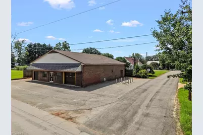 329 W Main Street, East Bend, NC 27018 - Photo 2