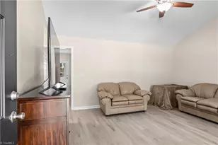 14 Brandy Wine Dr, Thomasville, NC 27360 - Photo 6