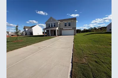 126 Primrose Street, King, NC 27021 - Photo 2
