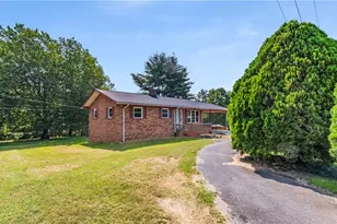 6056 Fairview Church Rd, Trinity, NC 27370 - Photo 2