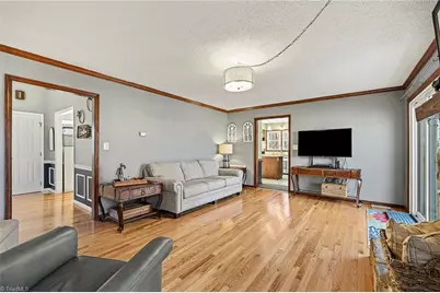 731 Barrington Park Circle, Kernersville, NC 27284 - Photo 12