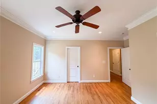 5474 Alamo Dr, Winston-Salem, NC 27104 - Photo 8