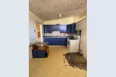 1200 Peachtree Street, Winston-Salem, NC 27107 - Photo 22