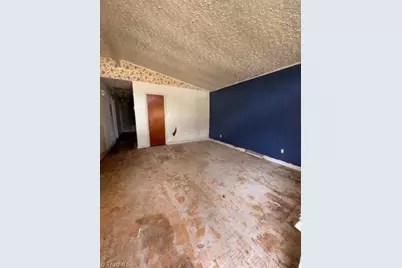 1200 Peachtree Street, Winston-Salem, NC 27107 - Photo 24