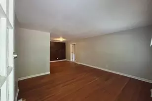 3907 Raintree Dr, Greensboro, NC 27407 - Photo 2