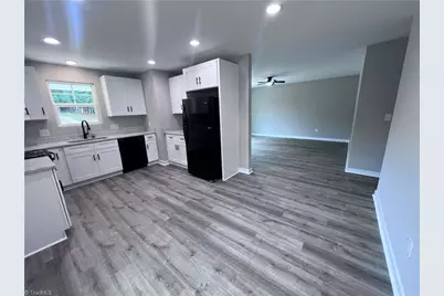 917 Redding Drive, High Point, NC 27260 - Photo 10