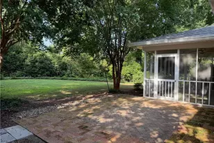 1904 Efland Dr, Greensboro, NC 27408 - Photo 28
