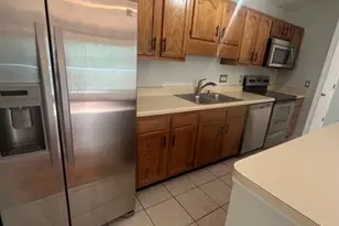 5934 Friendly Ave, Greensboro, NC 27410 - Photo 4