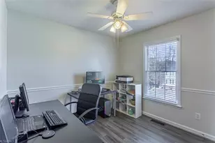 5603 Pinetuck Rd, Greensboro, NC 27407 - Photo 8