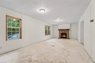 581 Candy Creek Rd, Reidsville, NC 27320 - Photo 14