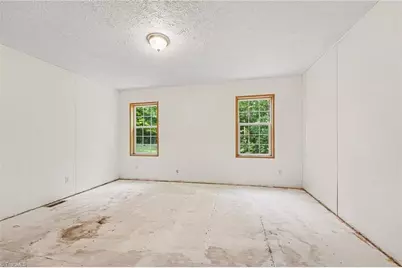 581 Candy Creek Road, Reidsville, NC 27320 - Photo 16
