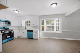 1705 Bearhollow Rd, Greensboro, NC 27410 - Photo 20