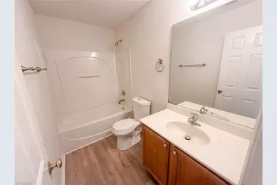 3 Elsworth Court, Greensboro, NC 27301 - Photo 10