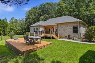 7721 Pearman Quarry Rd, Kernersville, NC 27284 - Photo 32