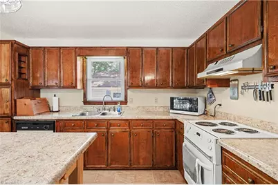 1030 Riverview Road, Lexington, NC 27292 - Photo 14