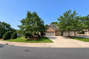 2613 Saintsbury Dr, Burlington, NC 27215 - Photo 1