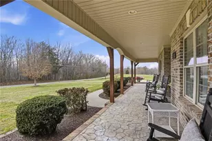 203 Bobcat Rd, Summerfield, NC 27358 - Photo 2