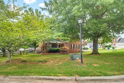 1400 Kayla Circle, Kernersville, NC 27284 - Photo 2