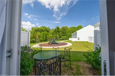 3160 Fall Hills Drive, Winston-Salem, NC 27103 - Photo 36