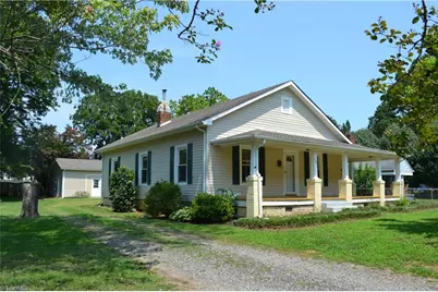 504 W Murphy Street, Madison, NC 27025 - Photo 1