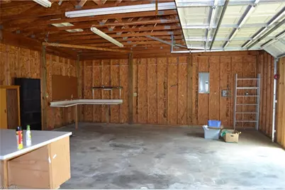 504 W Murphy Street, Madison, NC 27025 - Photo 10