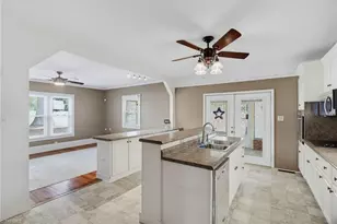 917 Overlook Ave, Eden, NC 27288 - Photo 10