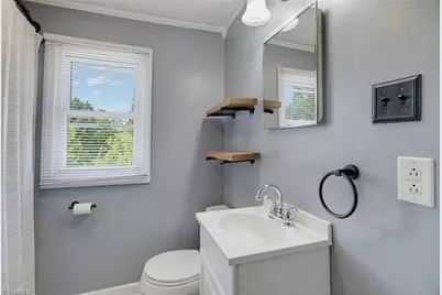 917 Overlook Avenue, Eden, NC 27288 - Photo 16