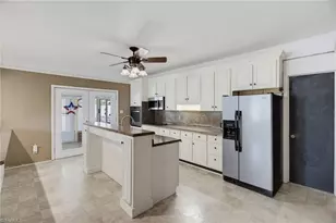 917 Overlook Ave, Eden, NC 27288 - Photo 8