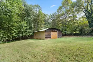 4741 Pine Hall Rd, Walkertown, NC 27051 - Photo 30
