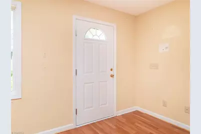 717 Scott Court, Burlington, NC 27215 - Photo 6